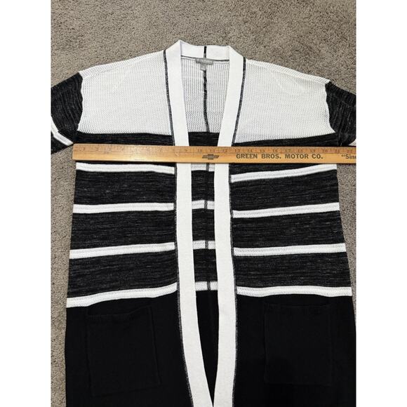 T By Talbots Open Weave Mesh Black And White Cardigan Small Pockets Lightweight - Picture 7 of 8